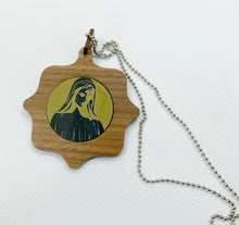 Load image into Gallery viewer, Cross pendant